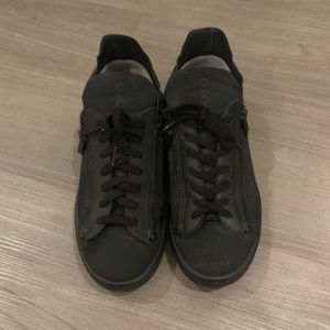 y3 stan smith black